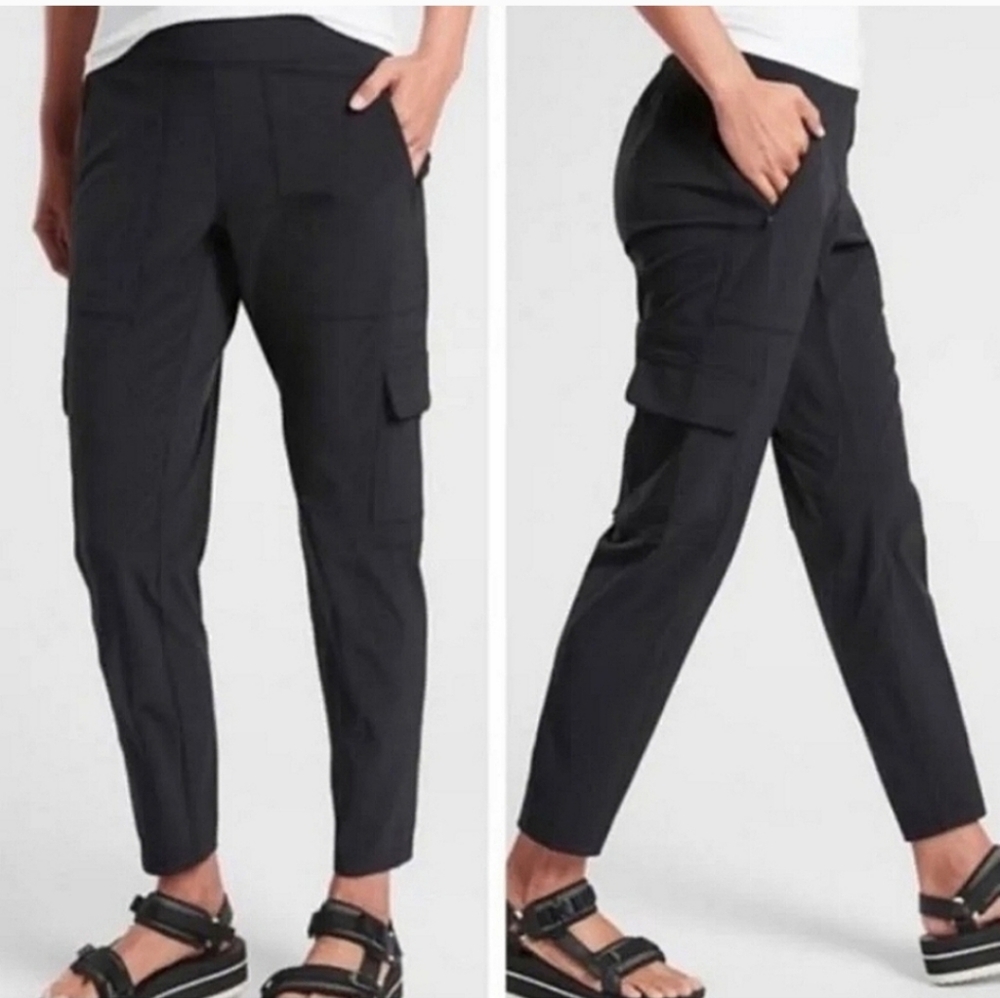 Athleta Chelsea Cargo Lined Pant Size 0
